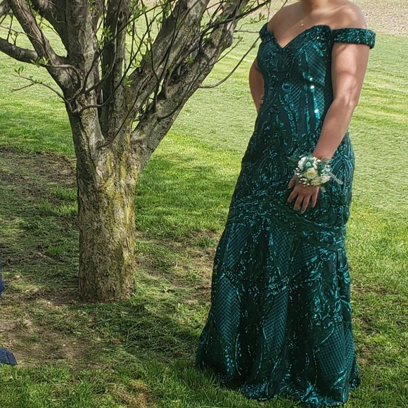 Dresses Beautiful Emerald Green Formal Gown Poshmark